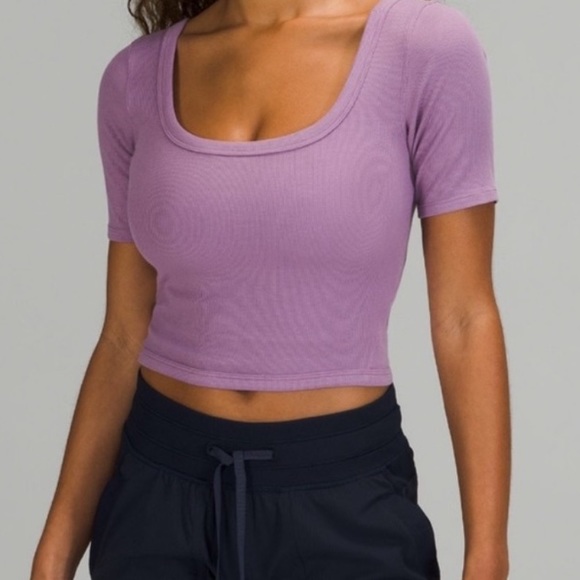 lululemon athletica Tops - lululemon Ribbed Held High Top, Wisteria Purple size 8